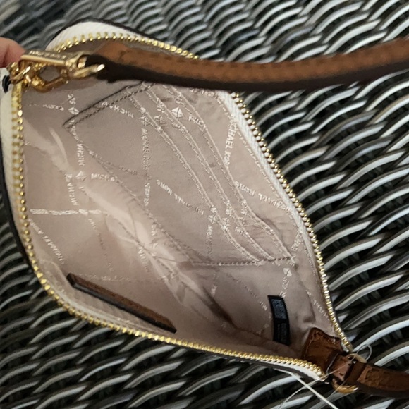 Michael Kors Jet Set Travel Large Top Zip Signature Wristlet Clutch - Picture 8 of 16